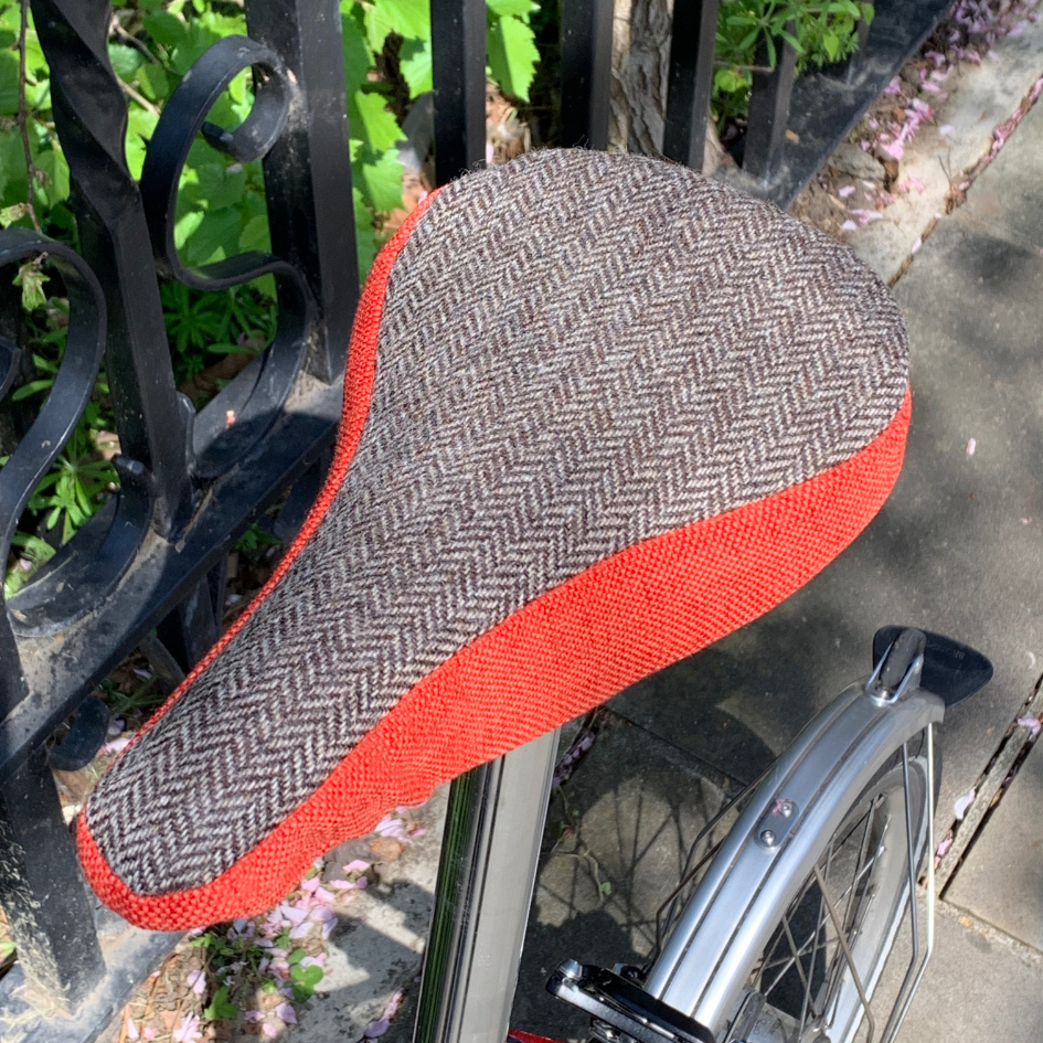 Brown_herringbone_tweed_bicycle_saddle_cover_slimfit_handmade_waterproof_by_pedalshed