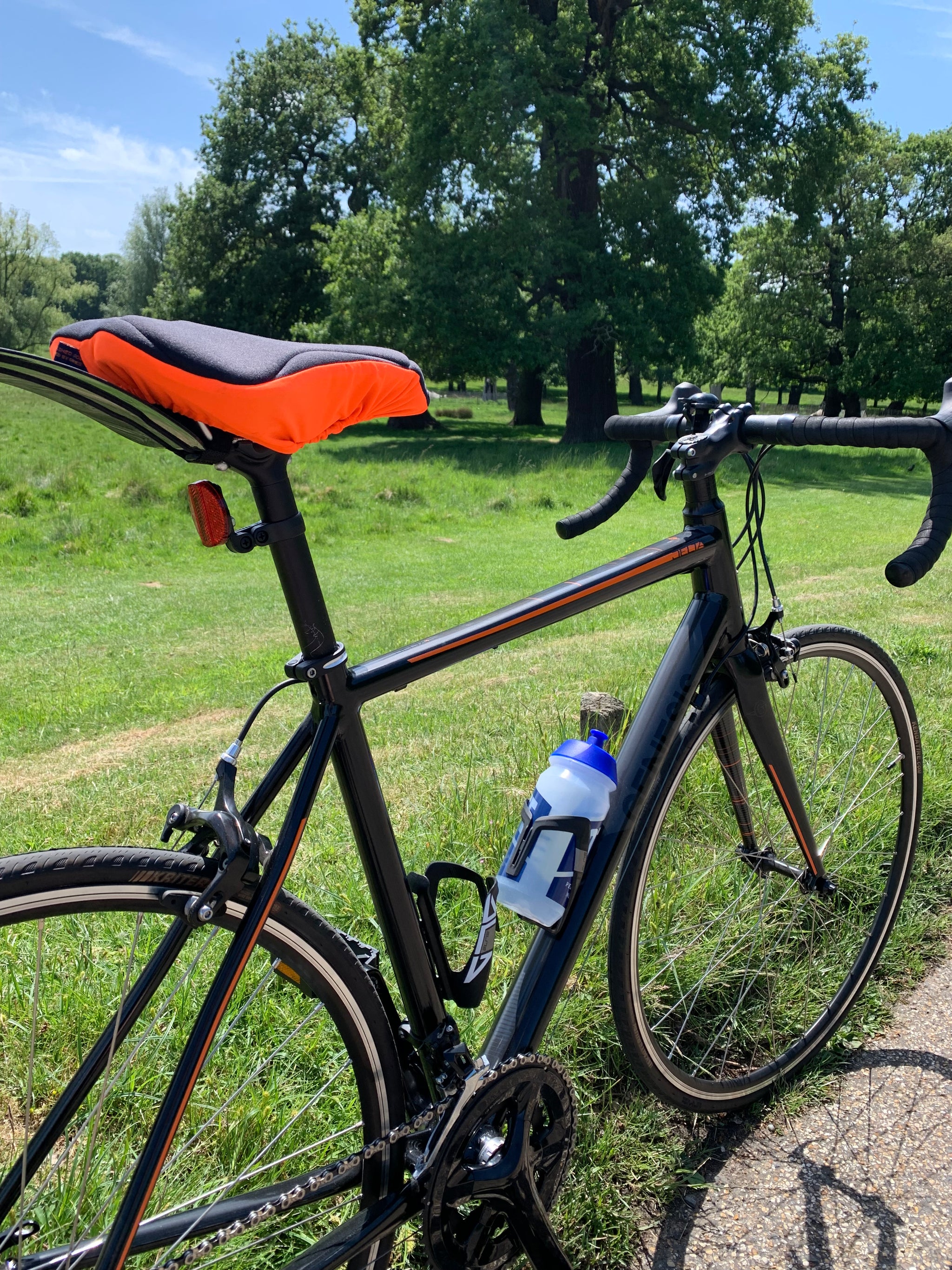 Triathlon_training_saddle_comfort_padded_saddle_cover_by_Pedalshed